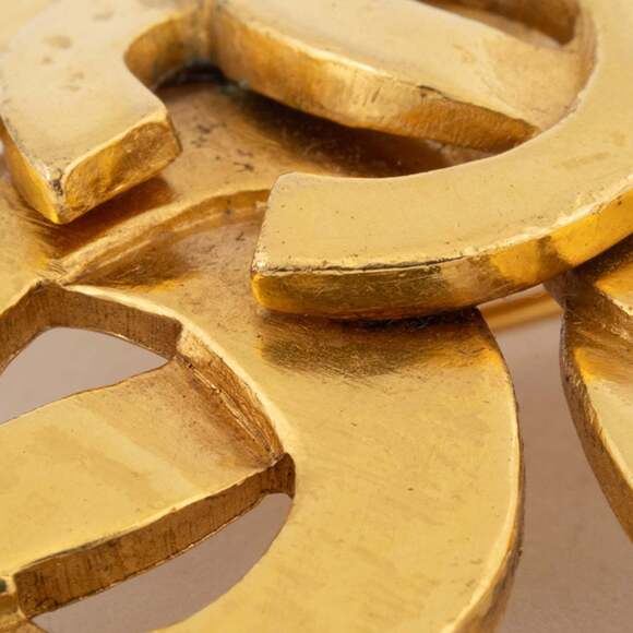 CHANEL Gold Love Brooch
